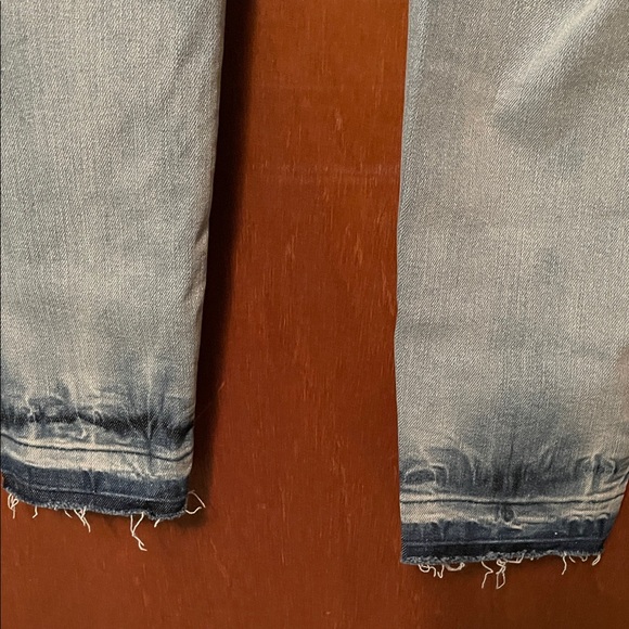 Judy Blue Light Wash Skinny Jeans - Picture 4 of 5